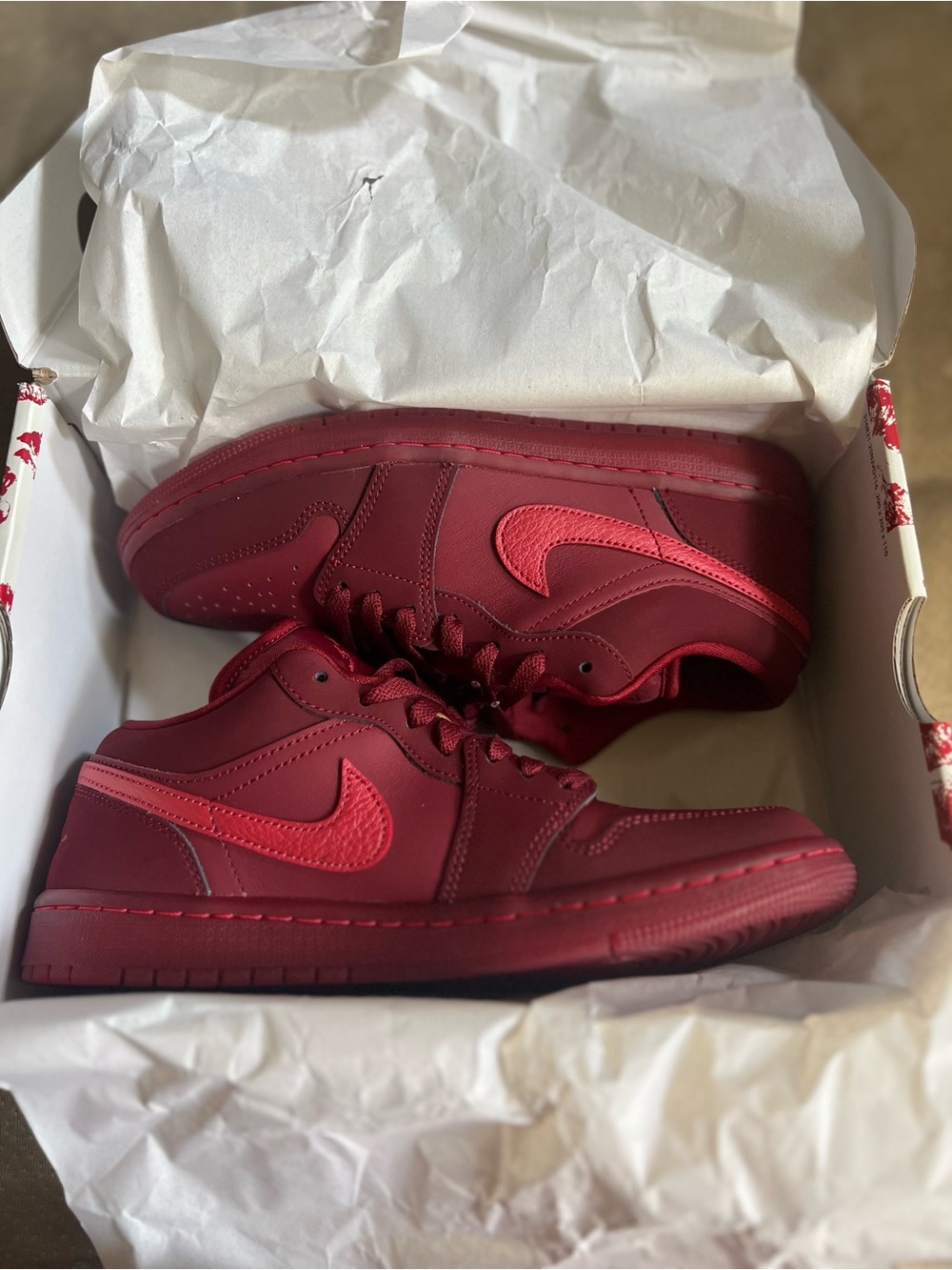 Jordan Low-Top Sneakers - Deep Burgundy with Red Swoosh